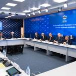 Медведев: Дебаты предварительного голосования «Единой России» пройдут в режиме видеопрезентаций