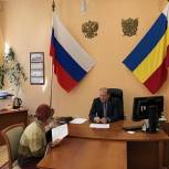 Александр Скрябин провел личный прием граждан в Общественной приемной Губернатора Ростовской области