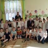 Воспитанники детского сада №50 встретились с участником Великой Отечественной войны