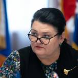 Западнова: Поддержка семей с детьми – приоритет региональной политики