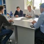 В Губкинском партийцы обсудил качество уборки снега