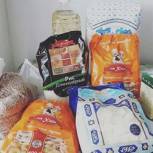 Жителей Дагестанских Огней обеспечили продуктовыми наборами в период пандемии коронавируса