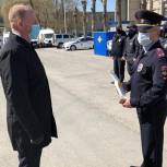 В Волгограде полицейским передали 400 упаковок дезинфицирующего средства