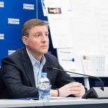 Нуждающиеся семьи с детьми обеспечат гаджетами для онлайн-обучения в условиях пандемии