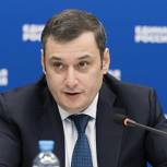 «Единая Россия» и Минкомсвязи обращаются к операторам с просьбой отменить плату за смс и входящие звонки для россиян за рубежом