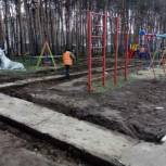 Благоустройство двора на Нахимова, 13 идет полным ходом