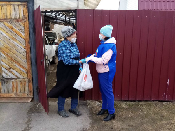 Соседская коллективная помощь односельчанам оказавшимся в трудном. Башкирева Наталья Ишим. Гагаринский ФАП Ишимский район коллектив. Земляк который живет в Ишиме. Помощь односельчанам картинки прикольные.