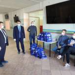 Ненецкие волонтеры поблагодарили медиков, вылечивших единственного заболевшего коронавирусом жителя региона
