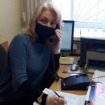 В Великих Луках депутаты работают в поликлинике №2 в качестве волонтеров