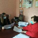 Жители Тракторного бесплатно получают юридические консультации