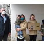 Семье из Нижнего Ломова вручили ноутбук для дистанционного обучения во время пандемии