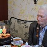 Волгоградские партийцы поздравили с днем рождения старейшего члена партии
