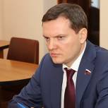 Даниил Бессарабов рассказал, каким категориям граждан может быть назначено минимальное пособие по безработице