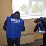 Жуковские партийцы провели мониторинг качества работ по дезинфекции подъездов