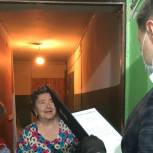 Партийцы поздравили одну из старейших членов «Единой России» в Сормовском районе с днем рождения