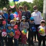 Хабаровские волонтеры провели в День защиты детей праздничные конкурсы для воспитанников интернатов