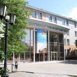 Александр Клыканов поздравил родной университет с праздником