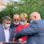 Началось благоустройство сквера Овчарова в поселке Прибрежный