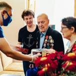 Члены первичного отделения партии поздравили подшефного фронтовика со 103-летием