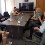 Александр Легков и Сергей Двойных провели встречу в Красноармейске