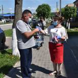 Волонтеры Красноармейского района провели информационно-просветительскую акцию, посвященную Дню России