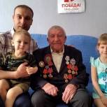 Владимир Семёнов поздравил с днём рождения участника Великой Отечественной войны