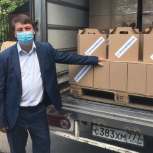 В преддверии Дня медицинского работника Татьяна Батышева поздравила врачей городской поликлиники №212