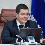 Дмитрий Артюхов учредил награду для медиков