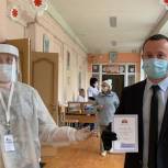 Свердловские партийцы приняли участие в голосовании по поправкам к Конституции