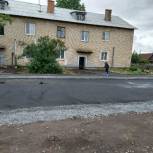 В одном из дворов поселка Целинный завершается ремонт по «Городской среде»