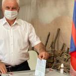 Владимир Плотников принял участие в Общероссийском голосовании по поправкам в Конституцию РФ