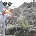 Глава города проконтролировала ремонт дорожного покрытия Заводского шоссе