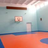 В Якшур-Бодьинском районе отремонтирован школьный спортивный зал 