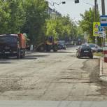 Общественные контролеры партии проверили ход ремонта дорог в Дзержинске