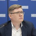 Андрей Исаев: «Единая Россия» предлагает защитить от списания в счет долгов средства граждан в размере МРОТ