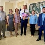 Партийцы поздравили с днем рождения Олега Белака