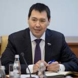 Депутат Госдумы Мерген Ооржак провел дистанционный прием граждан 
