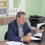 Дмитрий Сазонов обсудил с педагогами реализацию закона о воспитательной составляющей в образовании