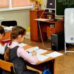 «Единая Россия» о запрете поборов с родителей школьников на покупку рециркуляторов воздуха