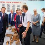 Каменский район: Валерий Лидин высоко оценил работу по патриотическому воспитанию молодежи