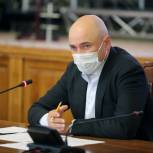 Игорь Артамонов рассказал о борьбе с недобросовестными подрядчиками