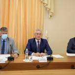 Иван Белозерцев и зампред правления ПАО «Газпром» Виталий Маркелов подвели предварительные итоги реализации пятилетней совместной программы
