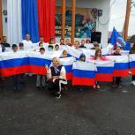 В районах области единороссы провели мероприятия в честь Дня государственного флага