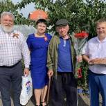 В Железнодорожном округе единороссы поздравили участников Курской битвы