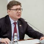 Андрей Исаев: Предложение «Единой России» увеличить долю оклада в зарплате бюджетников отвечает запросу профсоюзов