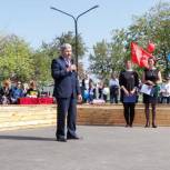 В Еткульском районе открыли обновлённый парк Победы