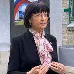 Депутат Госдумы Марина Беспалова проголосовала в Ульяновске
