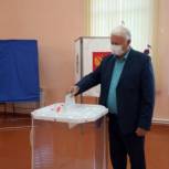 В голосовании принял участие секретарь Большесолдатского местного отделения партии