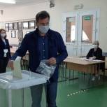 Геннадий Новосельцев проголосовал сам и призвал калужан прийти на выборы