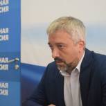 Евгений Примаков поздравил Сергея Гладкова с победой на довыборах в облдуму